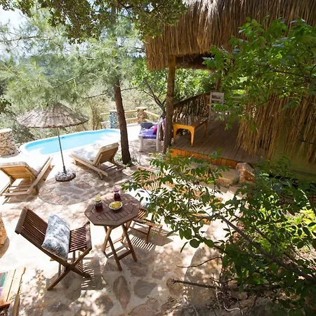 Вилла Sleeps 2 Pool Air Con Wifi Kuyucak